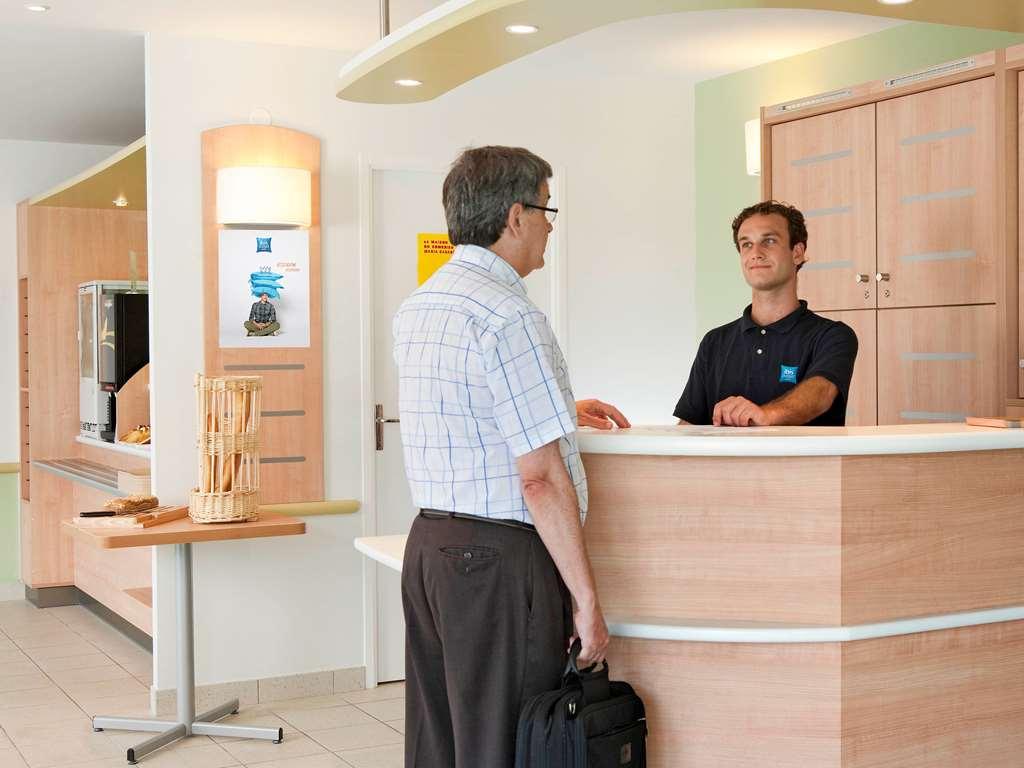 Ibis Budget Frankfurt Offenbach Sued Buitenkant foto